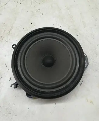 Audi A4 S4 B7 8E 8H Front door speaker 8E0035411 2137125 8E0035410