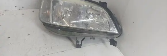 Opel Zafira A Headlight/headlamp 90582021