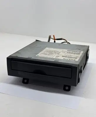 Volvo V50 Navigation unit CD/DVD player 31285437 80299222 31260715