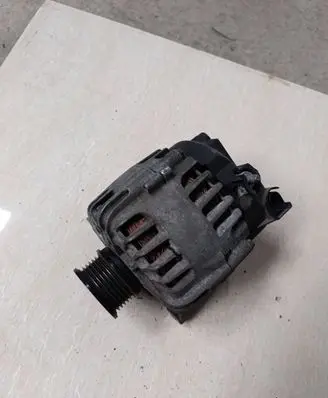 Ford Fiesta Generator/alternator AV6N10300DB