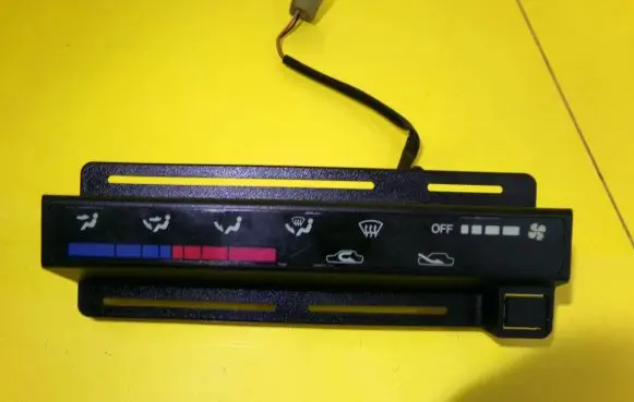Suzuki Swift Cultus Interior fan control switch 