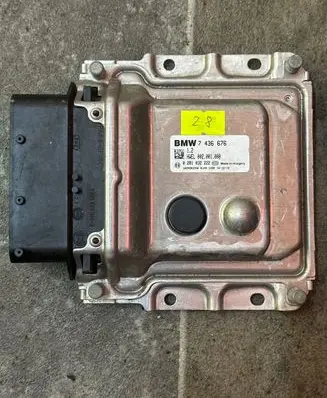 BMW X5 F15 Adblue control unit 7436676 002001000 0281032222