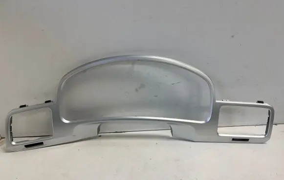 Volkswagen Touareg II Dashboard trim 7P2857190B