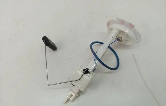 Chevrolet Captiva Fuel level sensor 0961210145 13505704