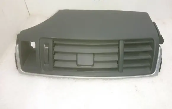 Toyota Verso Dash center air vent grill 556700F060B0