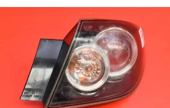 Mazda 3 I Rear/tail lights P6312