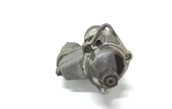Opel Astra H Starter motor 31C40477 09115192 D6RA293