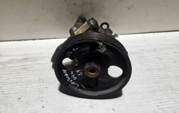 Renault Laguna II Power steering pump 8200100082 8200096704 26054891