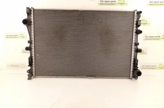 Coolant radiator