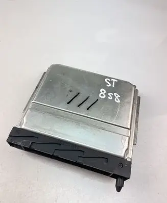 Volvo V70 Engine control unit/module ECU 08627757A 0261207392