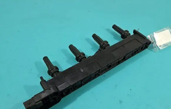High voltage ignition coil