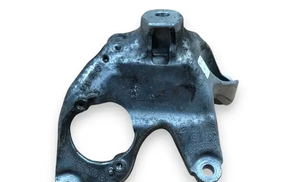 Audi RS5 Engine mount bracket 