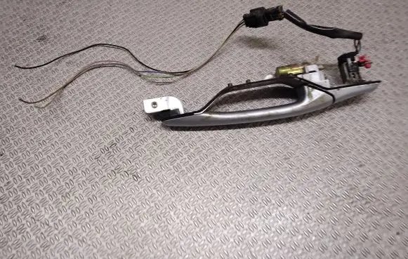 Mitsubishi Outlander Front door exterior handle MR5261062