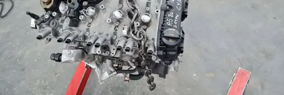 Audi A5 Engine CYM 06K103023N 06L100037D