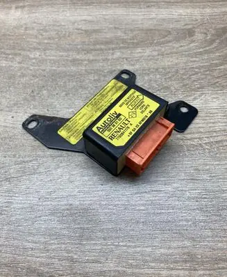 Renault Megane I Airbag control unit/module 7700841176A 550383100