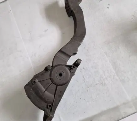 Ford Focus Accelerator throttle pedal 4M519F836BH 6PV00864106 PPGF50