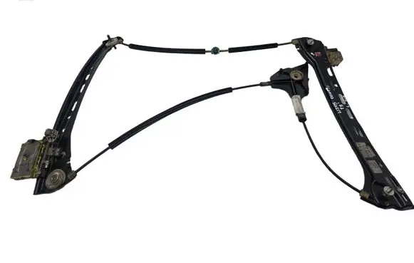 Mercedes-Benz C W205 Front door window regulator with motor A2057206520