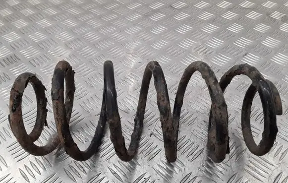 Toyota Yaris Rear coil spring