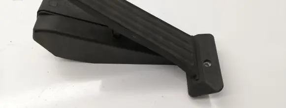 BMW 1 E81 E87 Accelerator throttle pedal 678658901