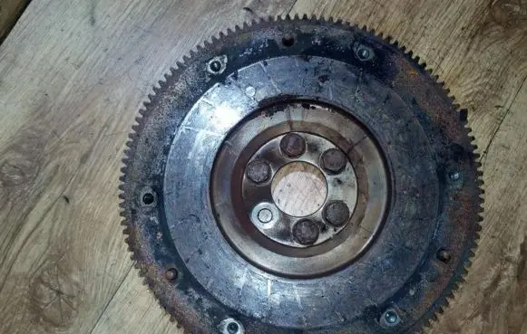 Seat Ibiza III (6L) Flywheel R030105271D