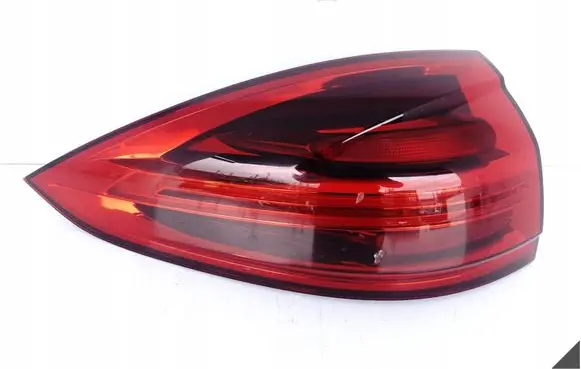 Porsche Cayenne (92A) Rear/tail lights T7P5014