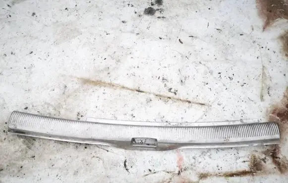 Volkswagen PASSAT B5.5 Other trunk/boot trim element 3b9863459j