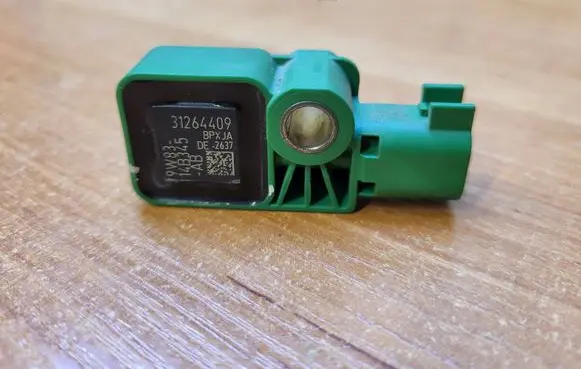 Volvo V50 Airbag deployment crash/impact sensor 31264409 DE2637
