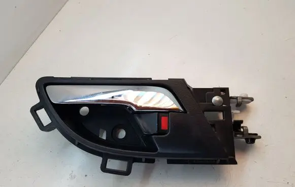 Honda CR-V Front door interior handle 43711XXX