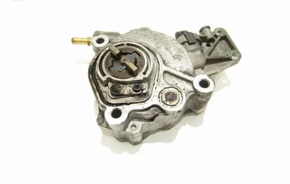 Peugeot 4007 Vacuum pump