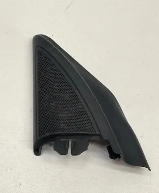 Audi A4 S4 B7 8E 8H Front door high frequency speaker 8H0857505