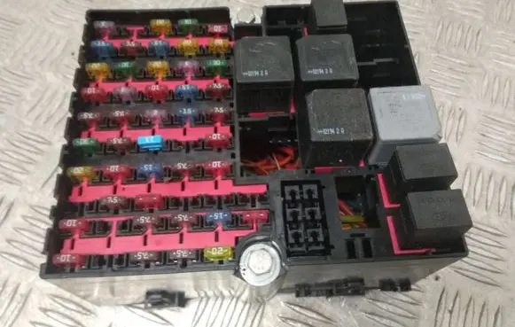 Ford Fiesta Fuse module