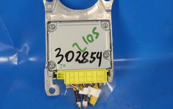Toyota Camry Airbag control unit/module 8917006380