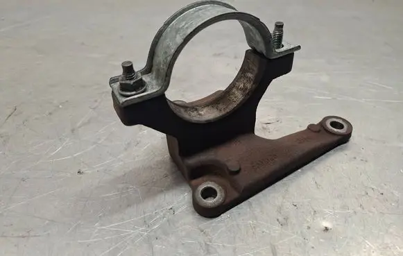 Ford Mondeo MK IV Driveshaft support bearing bracket 6G913K305AD 31259313