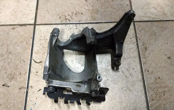 Citroen C3 Fuel filter bracket/mount holder 9802629580