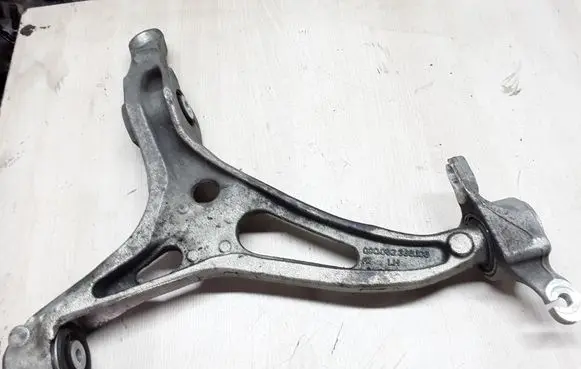 Mercedes-Benz ML W164 Front lower control arm/wishbone 000062366106