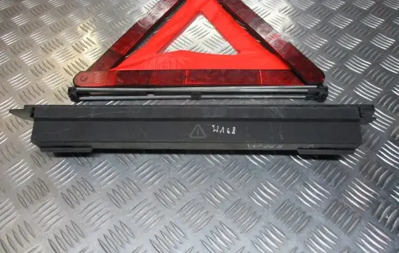 Mercedes-Benz A W168 Emergency warning sign 