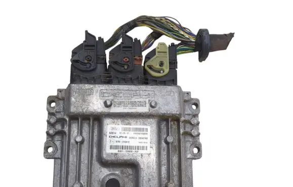 Ford Focus Engine control unit/module BV6112A650AGF 97RI010012 28340162