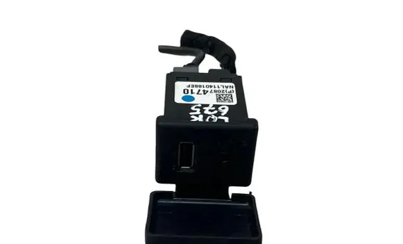 Opel Mokka AUX in-socket connector 20874710