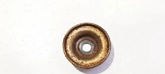Audi A4 S4 B5 8D Coil spring mount 