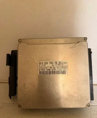Mercedes-Benz CLK A208 C208 Engine control unit/module A0285457832 0261206570