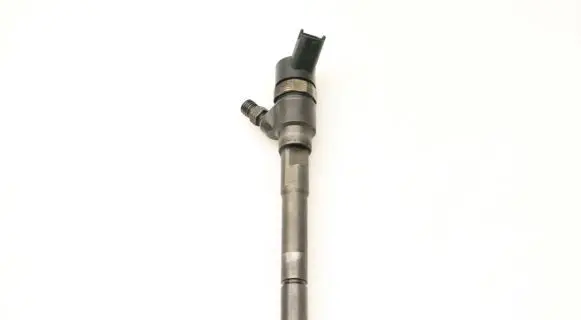 KIA Carens II Fuel injector 0445110258