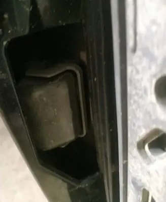Mazda 6 Number plate light