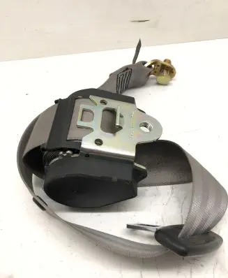 Audi A6 S6 C6 4F Rear seatbelt 4F0857805E 605827700