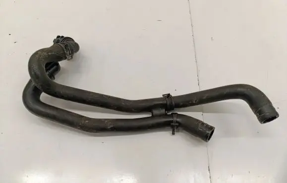 Volkswagen Golf VIII Engine coolant pipe/hose 5Q0121156D