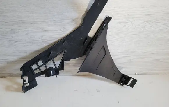 Mercedes-Benz CLA C118 X118 Front bumper mounting bracket A1188853501