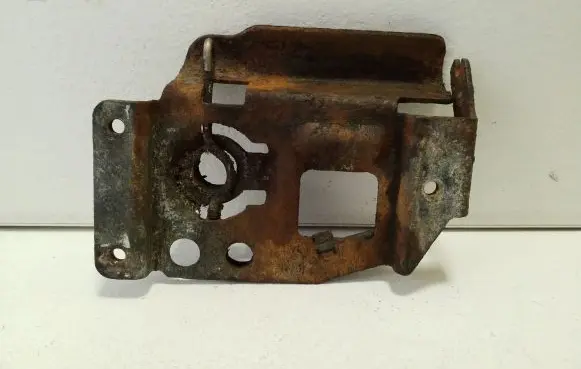 Iveco Daily 5th gen Engine bonnet/hood lock/latch loop/hook 