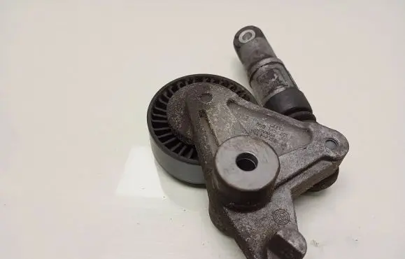 Audi A5 8T 8F Generator/alternator belt tensioner 059145201f F235689030100