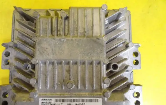 Ford S-MAX Engine control unit/module 6G9112A650EG 4GCG