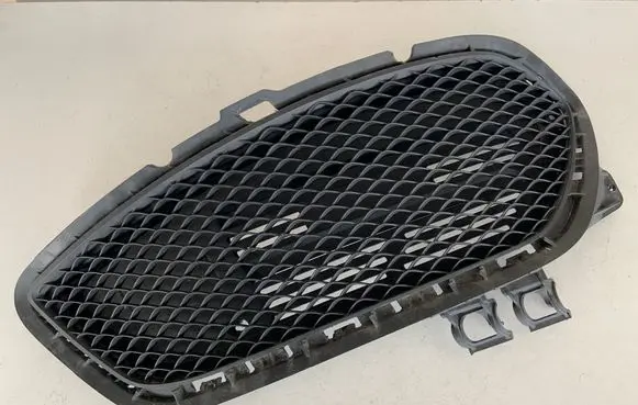 Mercedes-Benz CLA C117 X117 W117 Front bumper lower grill A1178852222 A1178851722