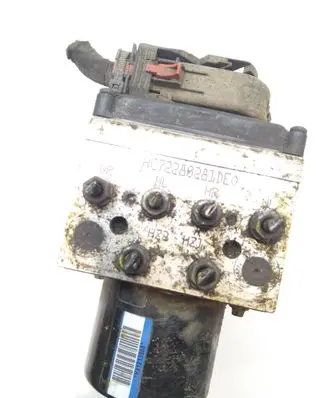 Volkswagen PASSAT B6 ABS Pump 72260261DE0